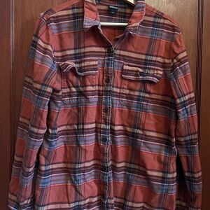 Patagonia Women’s Plaid Flannel Shirt